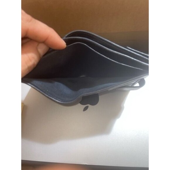 LOEWE Women’s Sheepskin Bifold Wallet + Full Set - Picture 8 of 10